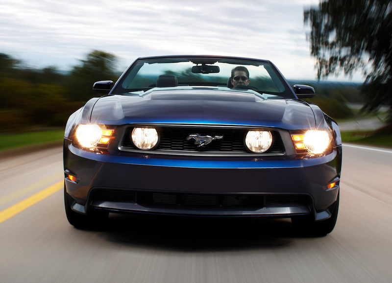 Illustration for article titled 2010 Ford Mustang GT First Video